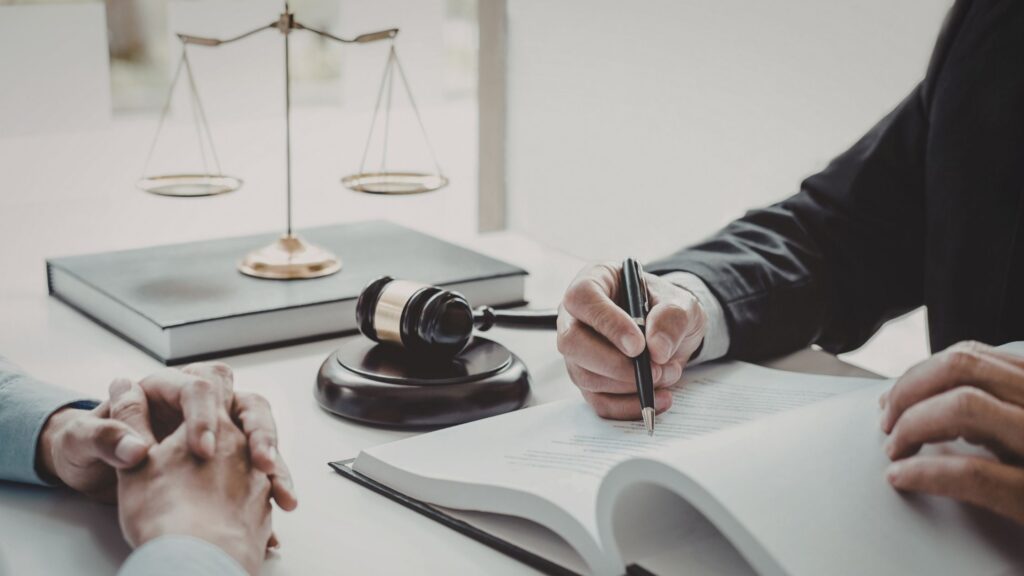 Commercial Litigation Lawyer NJ Services