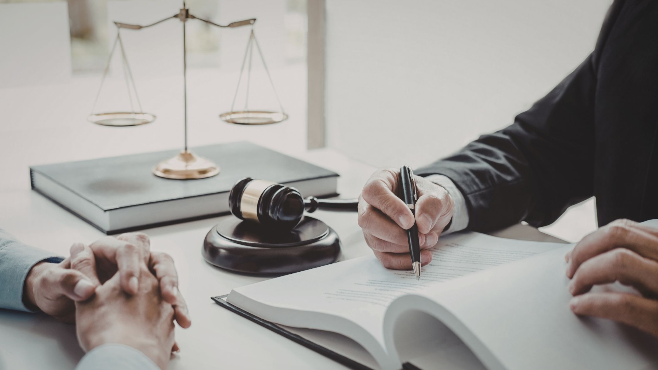 Commercial Litigation Lawyer NJ Services