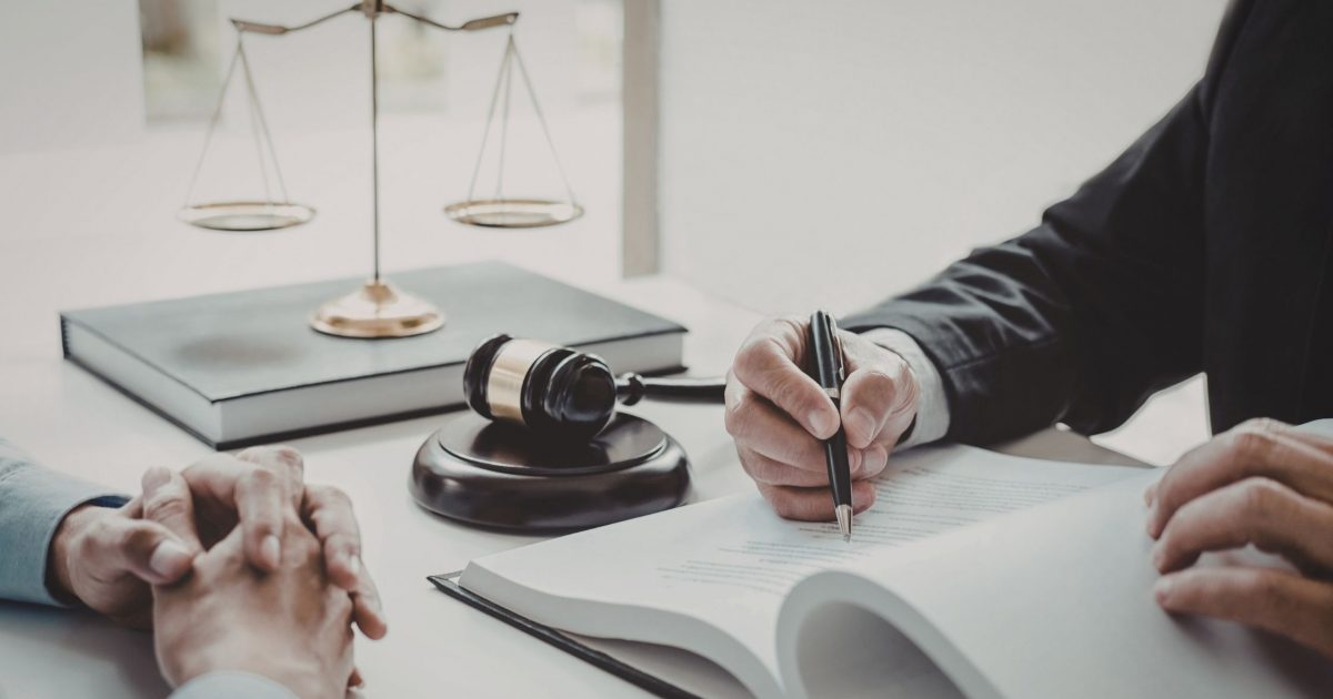Commercial Litigation Lawyer NJ Services
